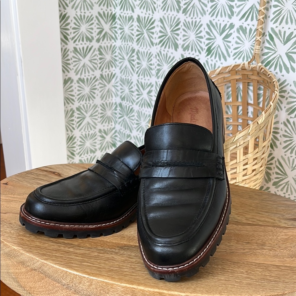 Women’s Madewell Black Leather Loafers